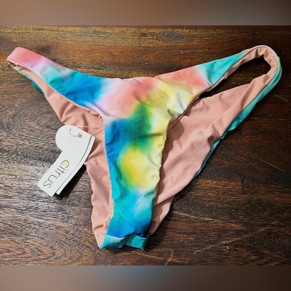 Citrus NWT Colorful Tie-Dye Bikini‎ Bottom size Large